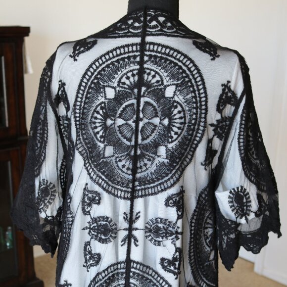 Sheer lace duster/ cover up - Picture 5 of 5